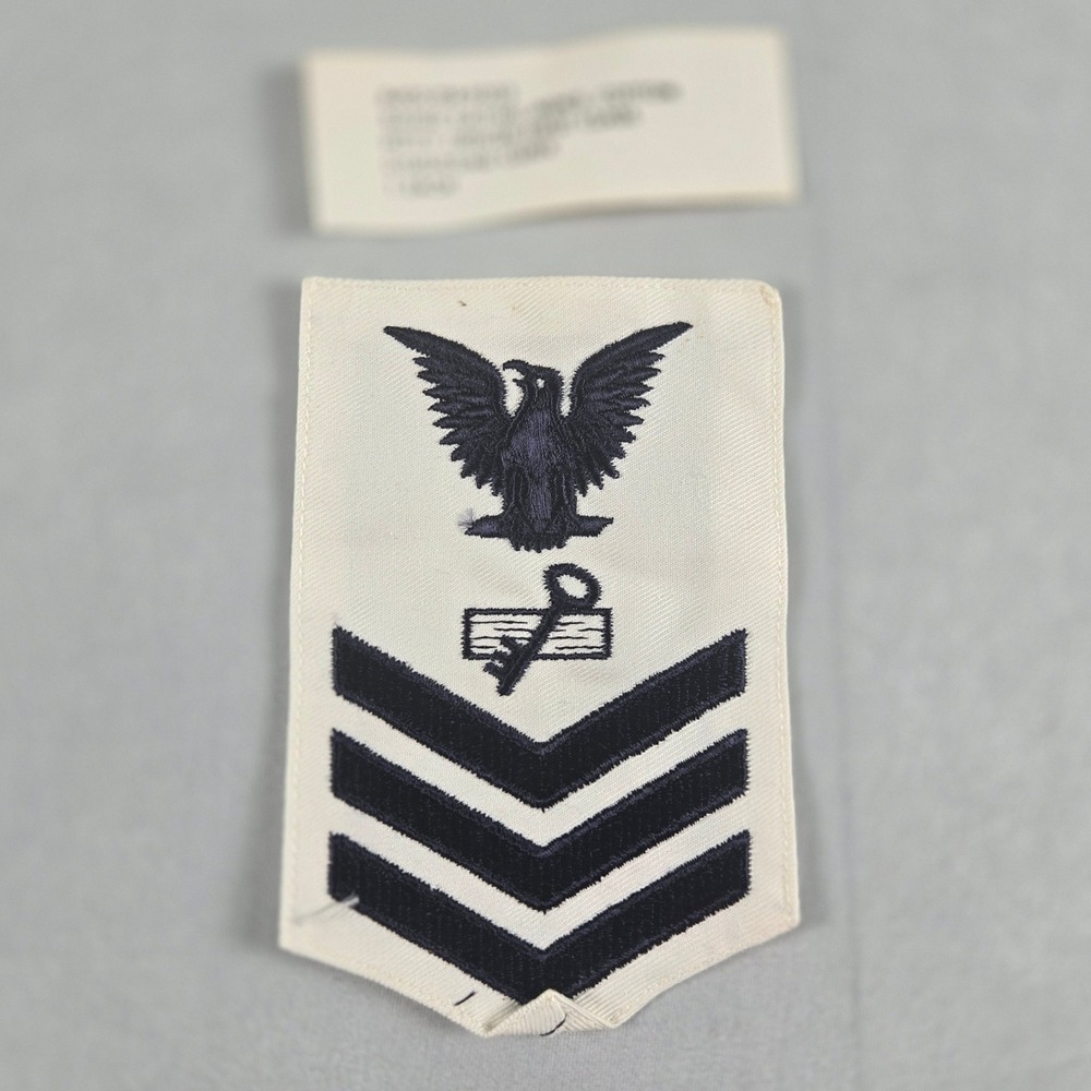 US Navy Petty Officer First Class E6 Storekeeper Rating‎ Badge Patch White